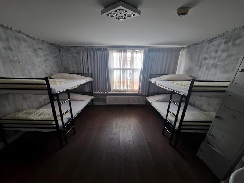 Amigo Budget Hostel image