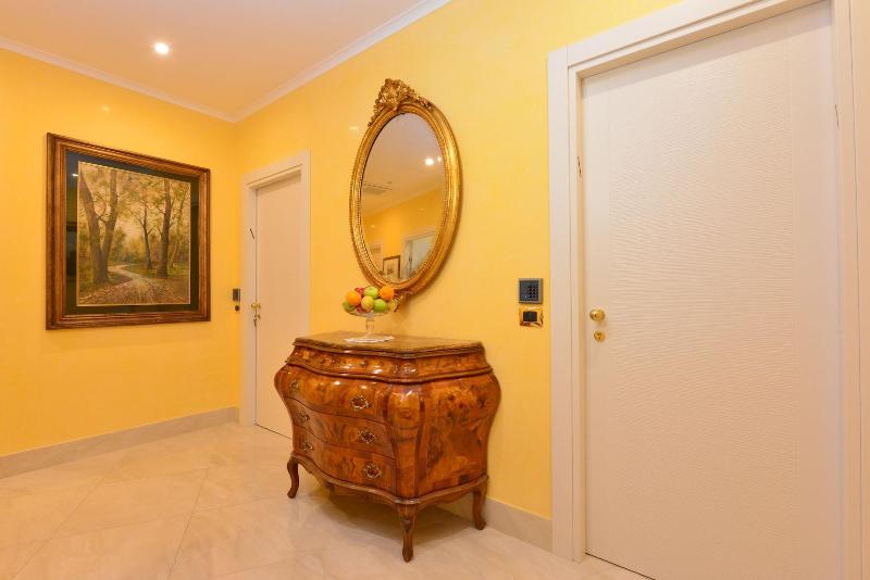 Fabio Dei Velapazza Luxury Guest House image