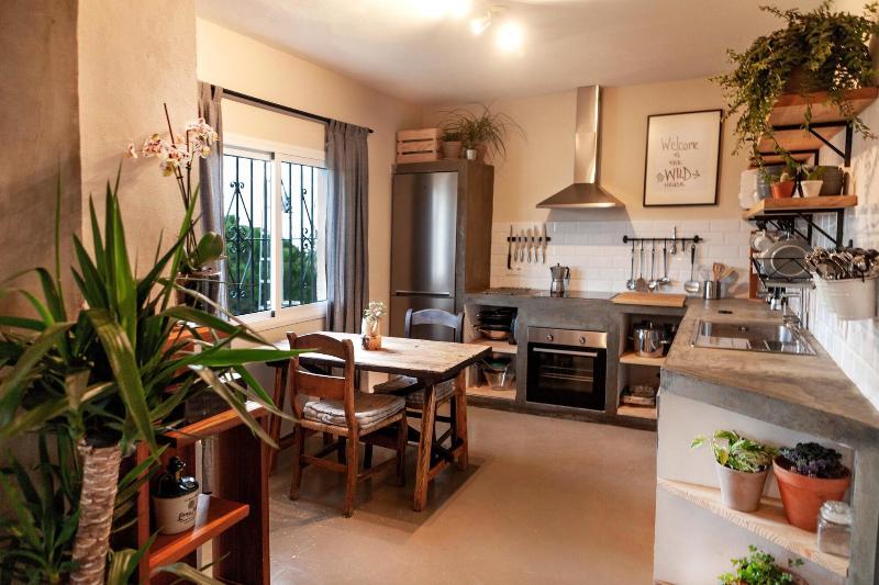 Wild House Tarifa - Hostel image