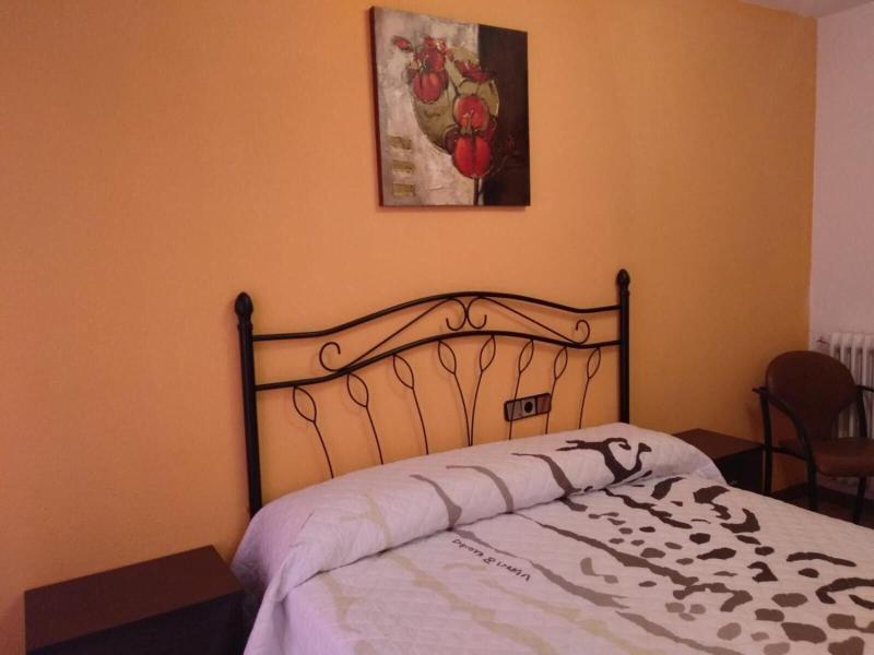 Albergue Ciudad Del Doncel image