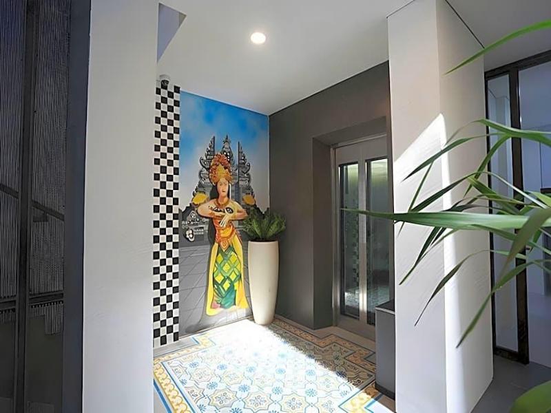 S7 Suites Gandaria image