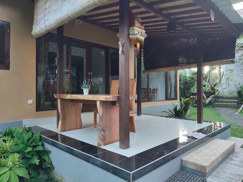 Bhuana Shanti Homestay image
