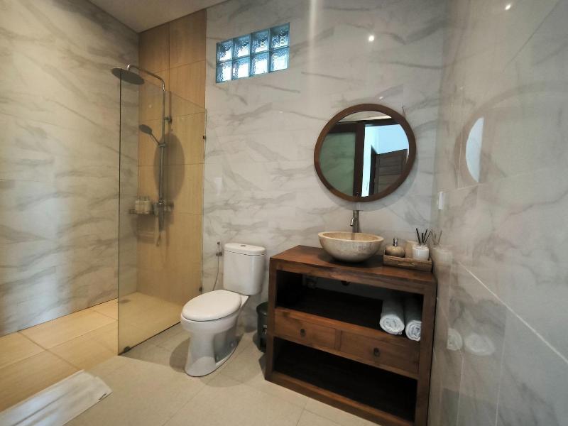 Bhuana Shanti Homestay image