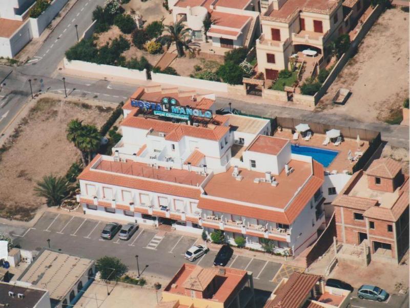 Hostal Manolo image