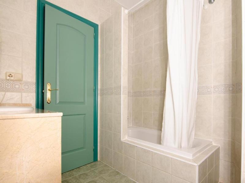Hostal Manolo image