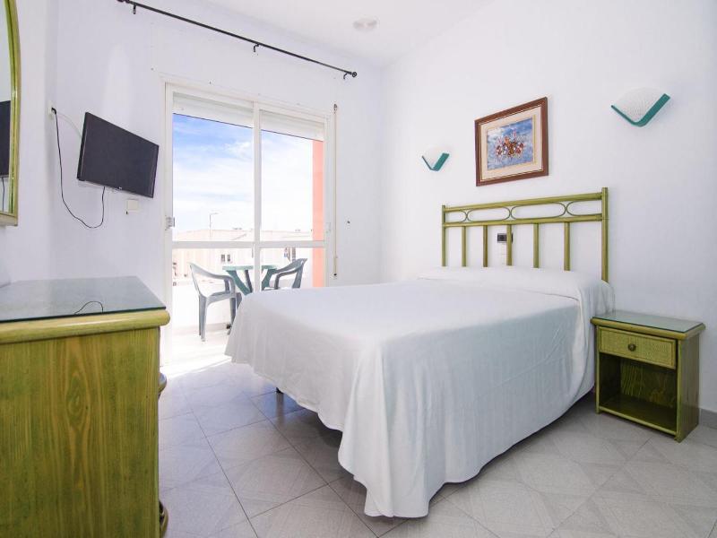 Hostal Manolo image