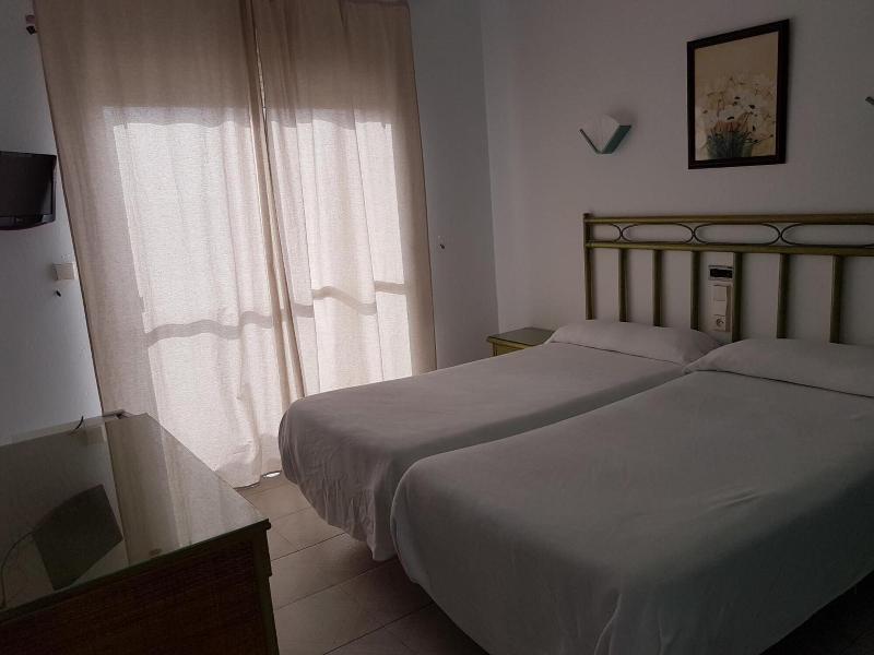Hostal Manolo image