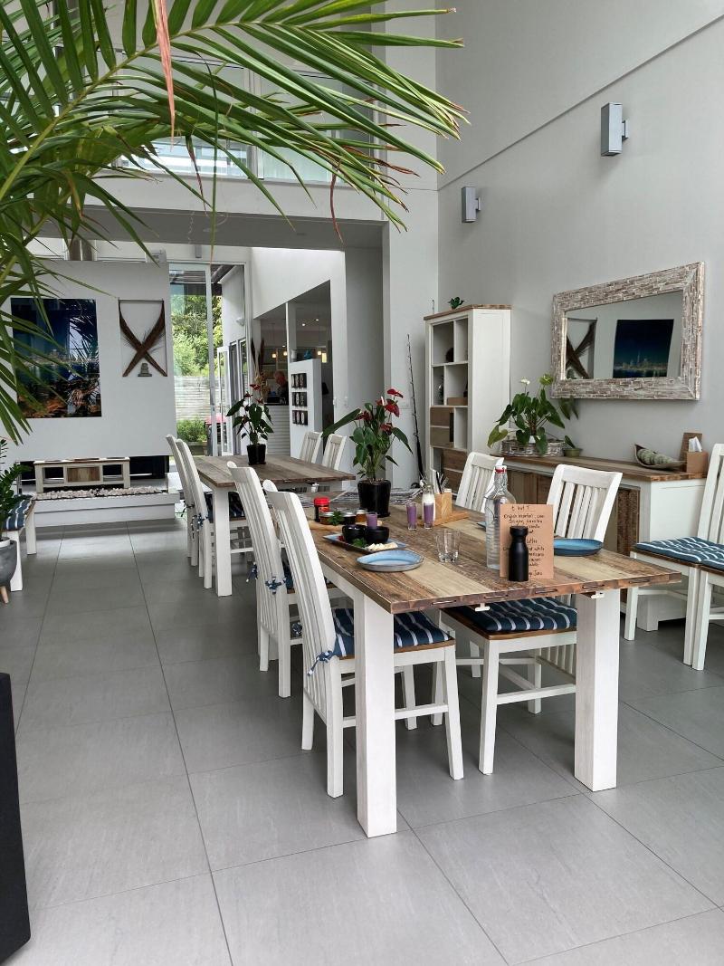 Waiheke Waterfront Lodge image