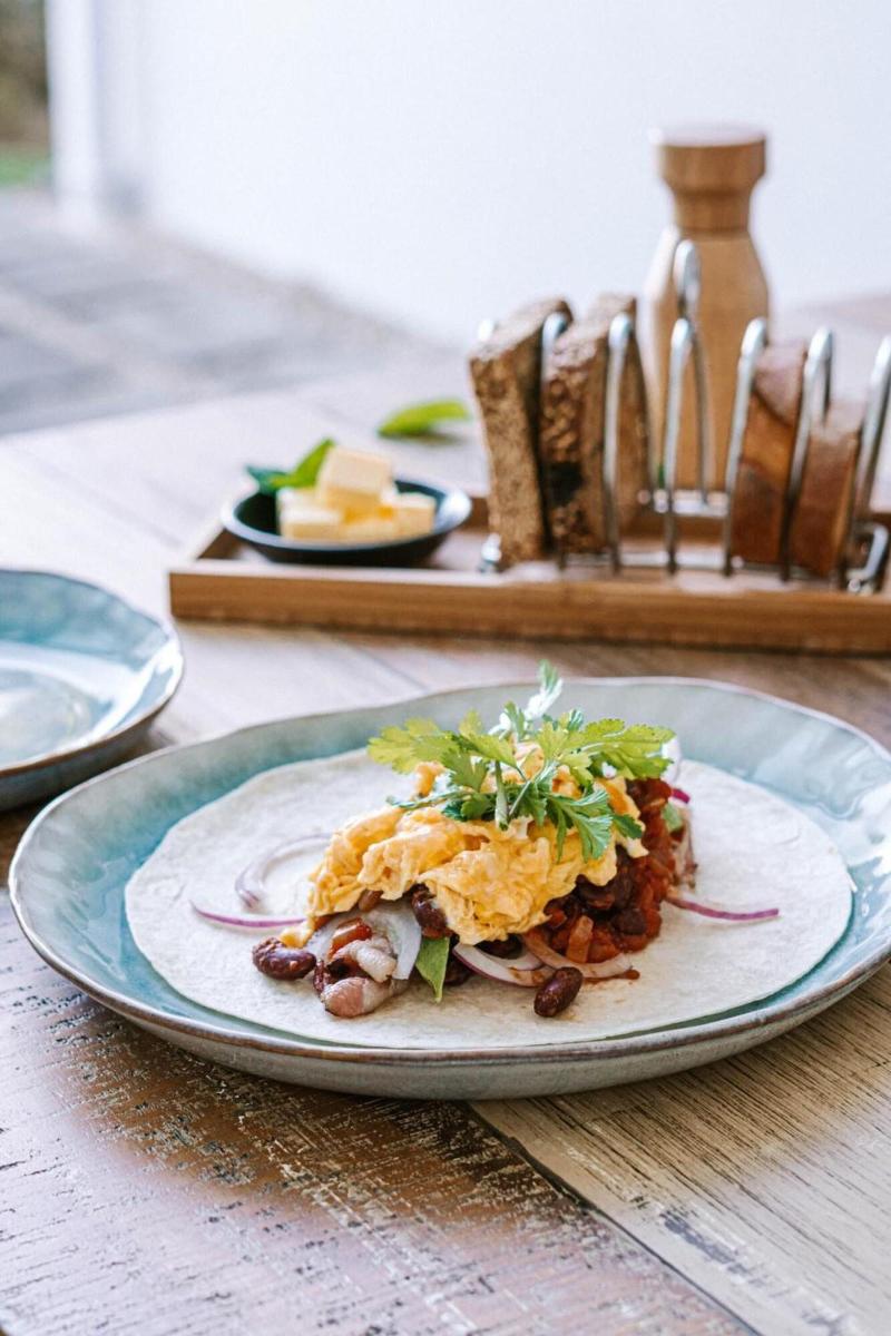Waiheke Waterfront Lodge image