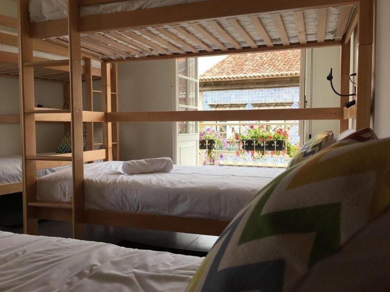 Globo Happy Hostel image