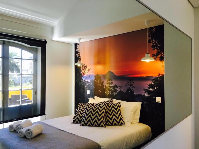 Globo Happy Hostel image