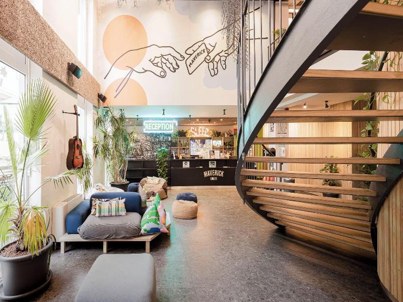 Maverick Hotel & Student Lodge image