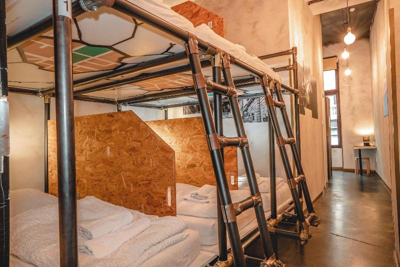 Chillout Hostel Zagreb image