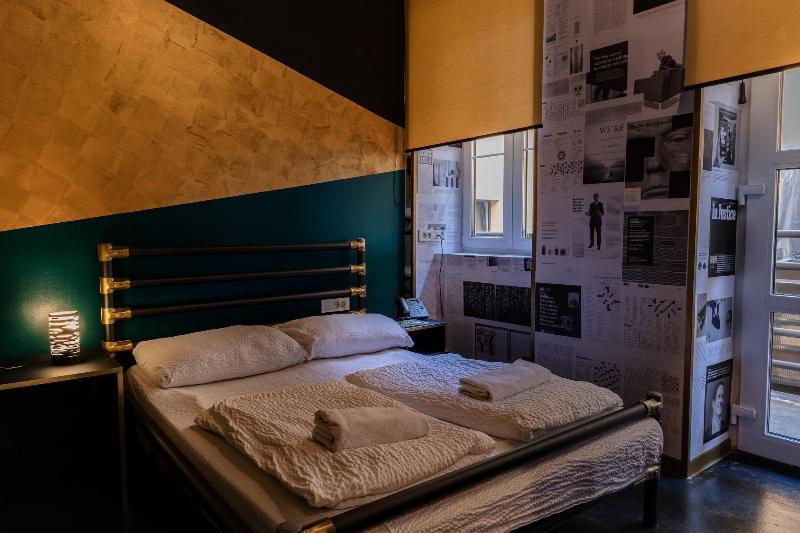 Chillout Hostel Zagreb image