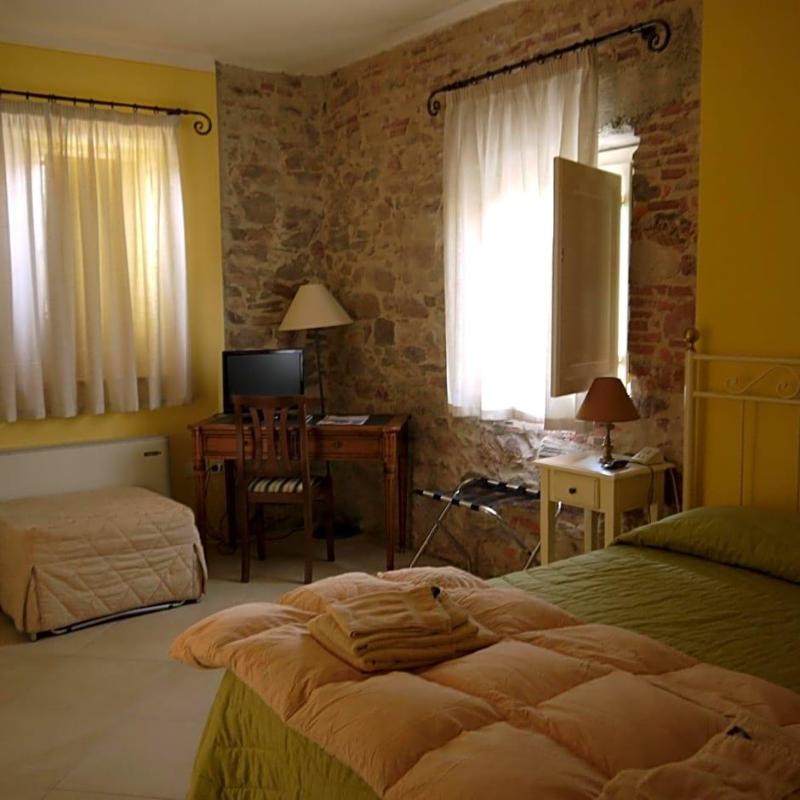 Corte Capitani image
