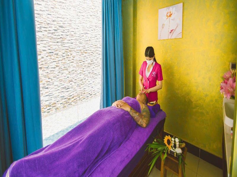 Marina Bay Vung Tau Resort & Spa image