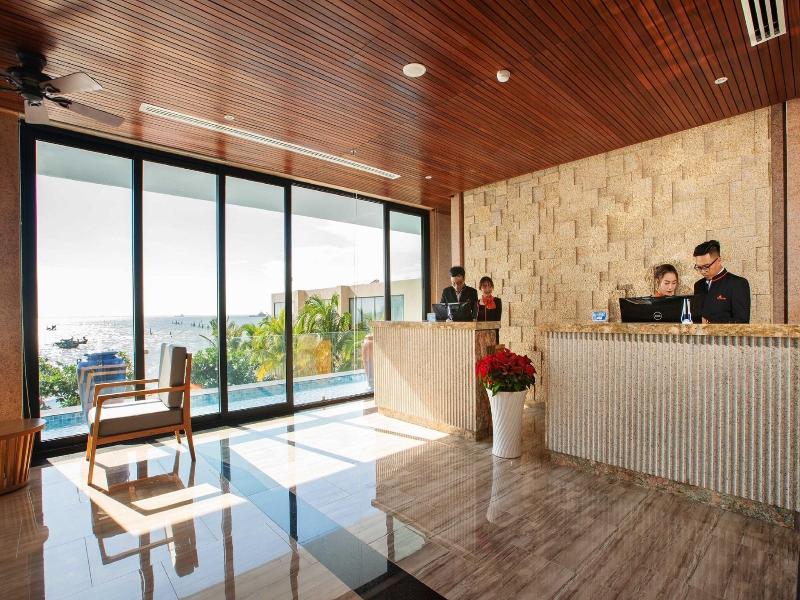 Marina Bay Vung Tau Resort & Spa image