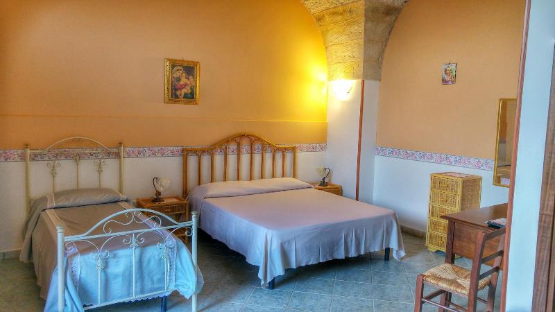 Villa Papaleo image