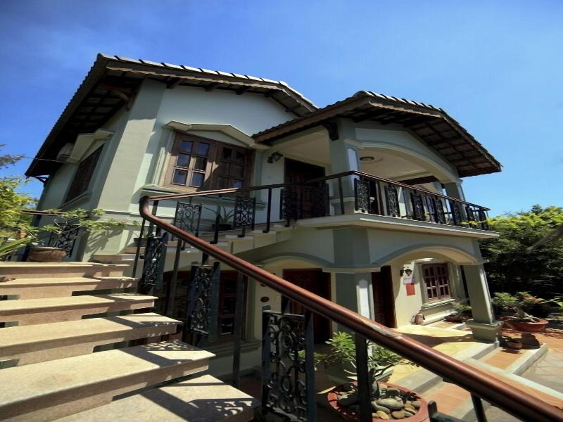 Con Ga Vang Resort image