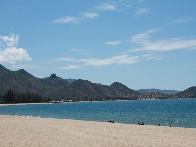 Con Ga Vang Resort image