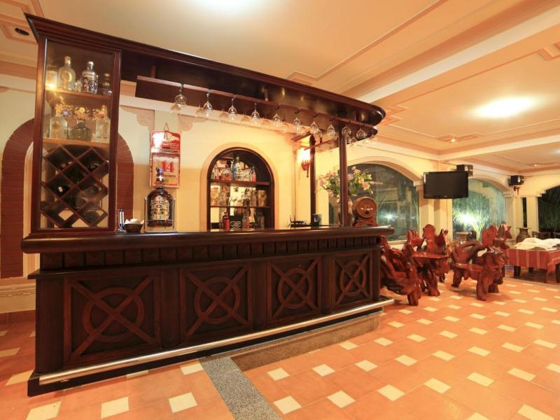 Con Ga Vang Resort image