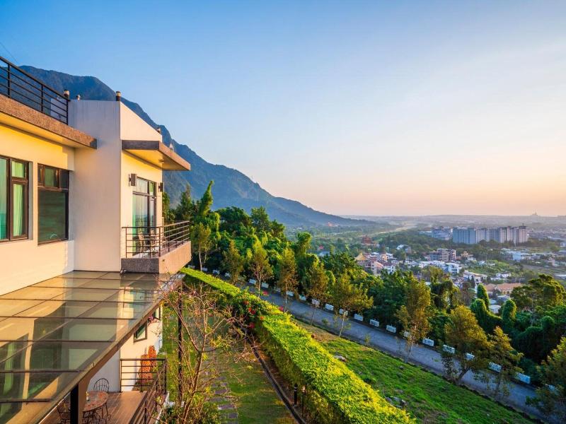 Hualien AzureVILLA B&B image