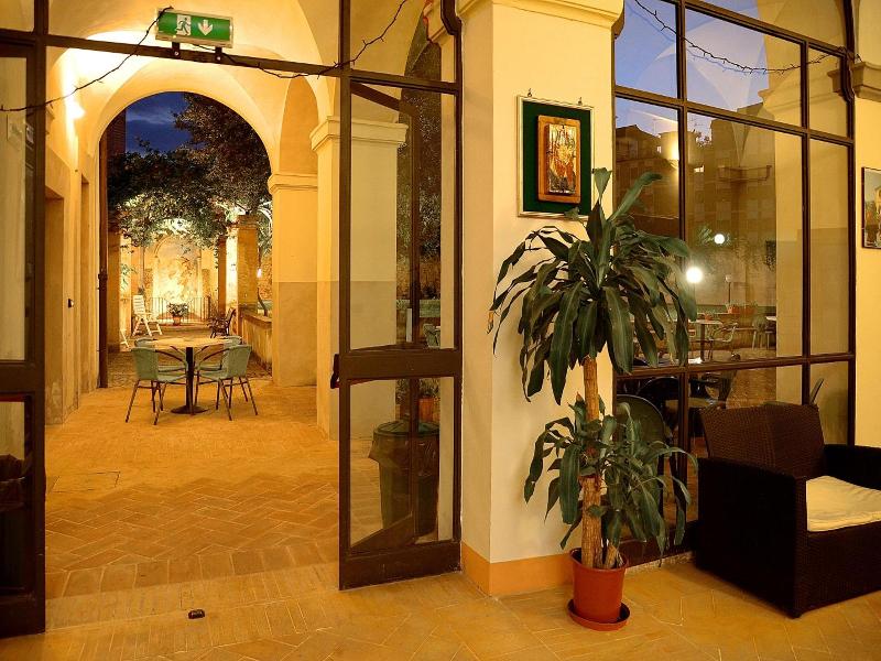 Ostello Palazzo Pierantoni image