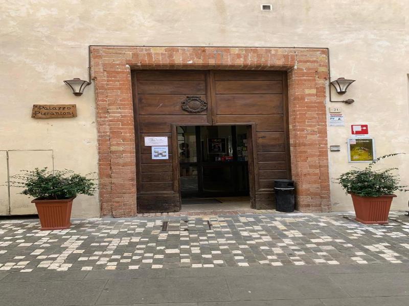 Ostello Palazzo Pierantoni image