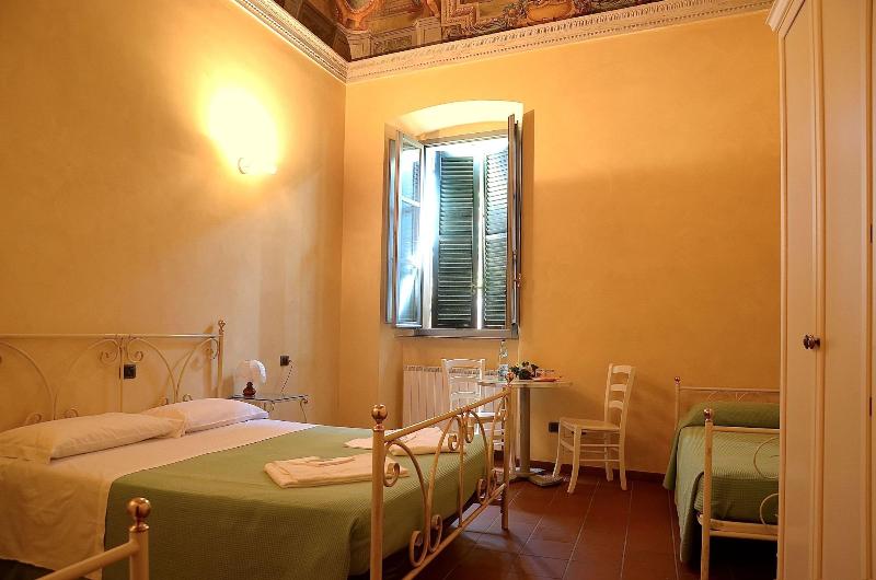 Ostello Palazzo Pierantoni image