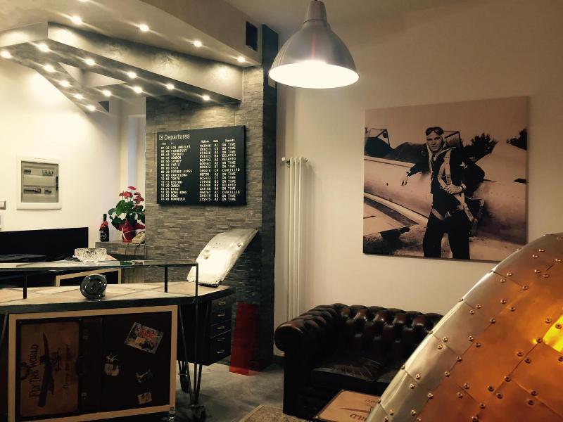 Atmos Luxe Navigli Hostel & Rooms image