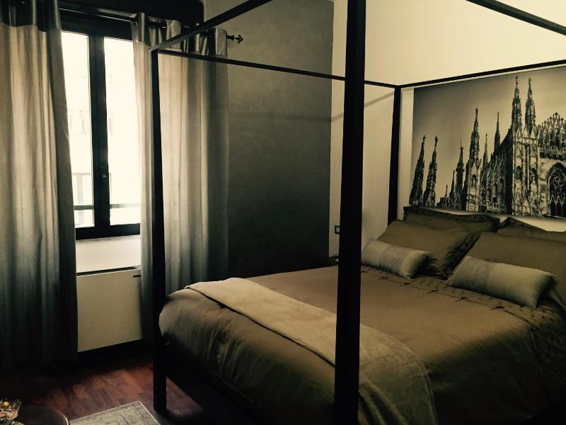 Atmos Luxe Navigli Hostel & Rooms image