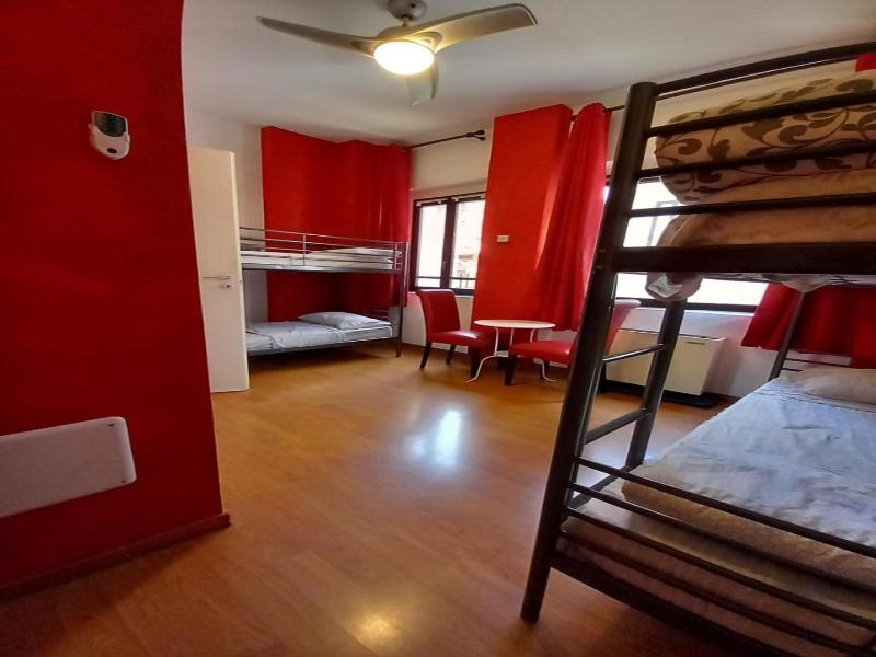Atmos Luxe Navigli Hostel & Rooms image