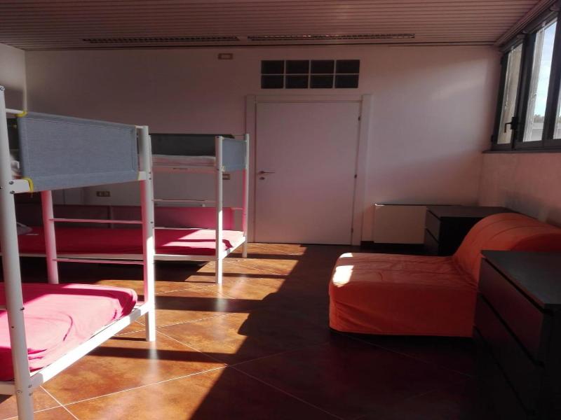 Atmos Luxe Navigli Hostel & Rooms image