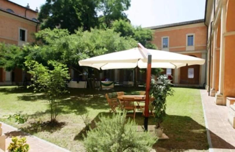 Student's Hostel della Ghiara image