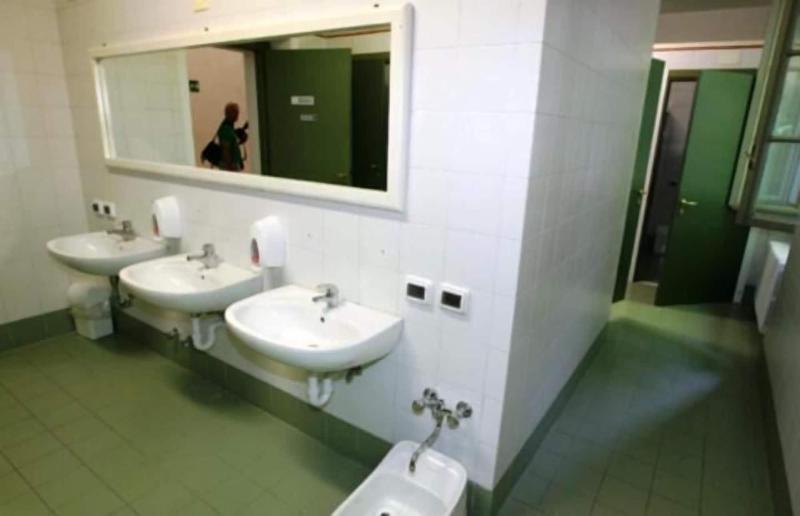 Student's Hostel della Ghiara image