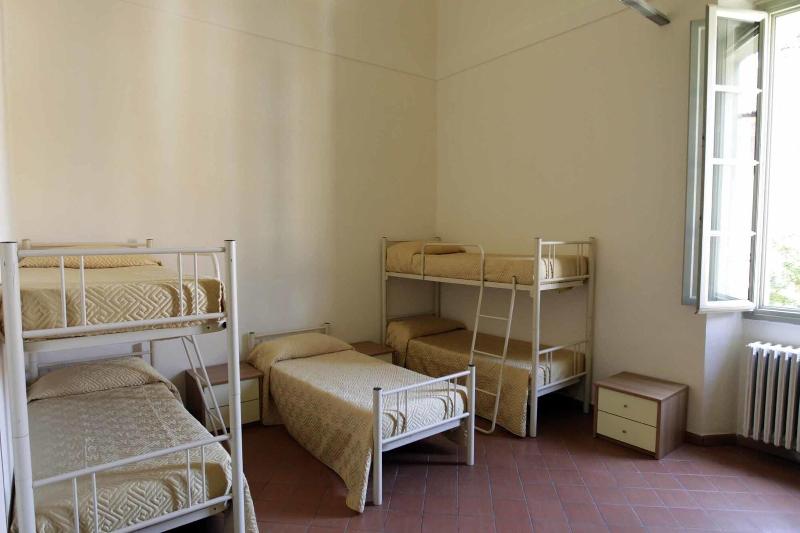 Student's Hostel della Ghiara image