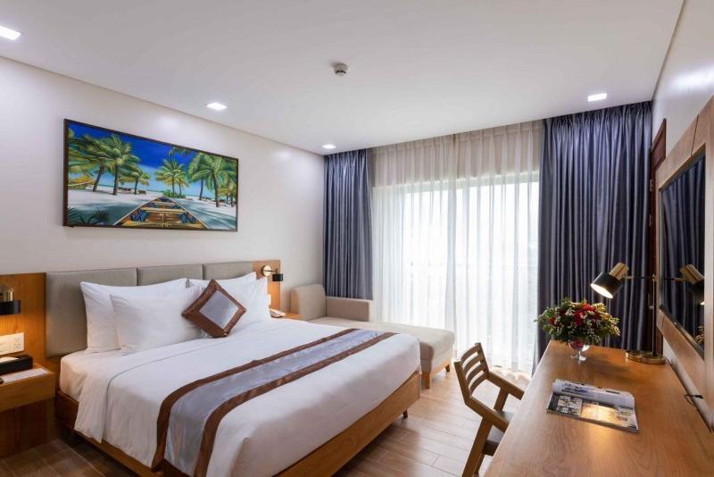 Marina Bay Con Dao Hotel image