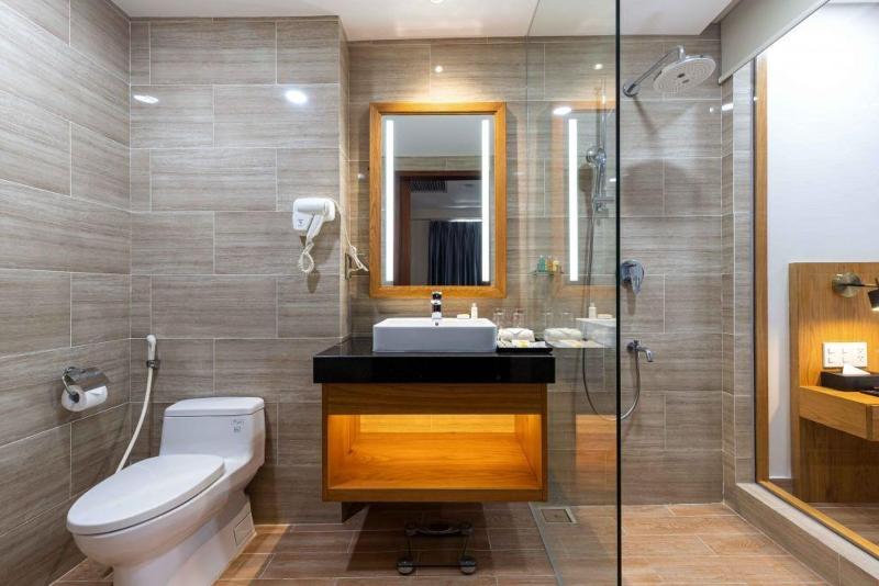 Marina Bay Con Dao Hotel image