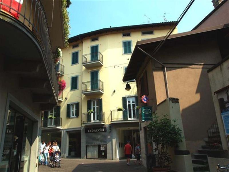 Residence Buelli E Dintorni image