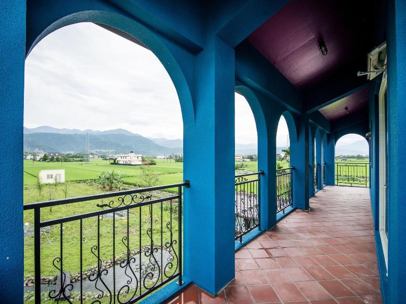 Fly Inn Yilan image