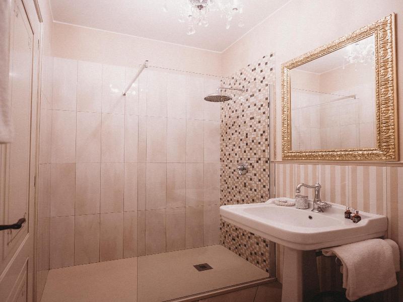 Salotto Delle Arti image
