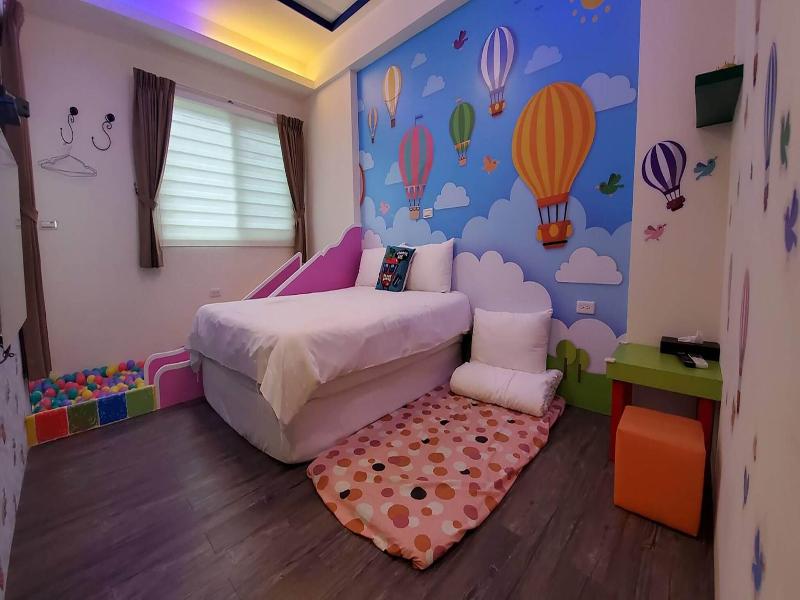 Little Apple B&B image