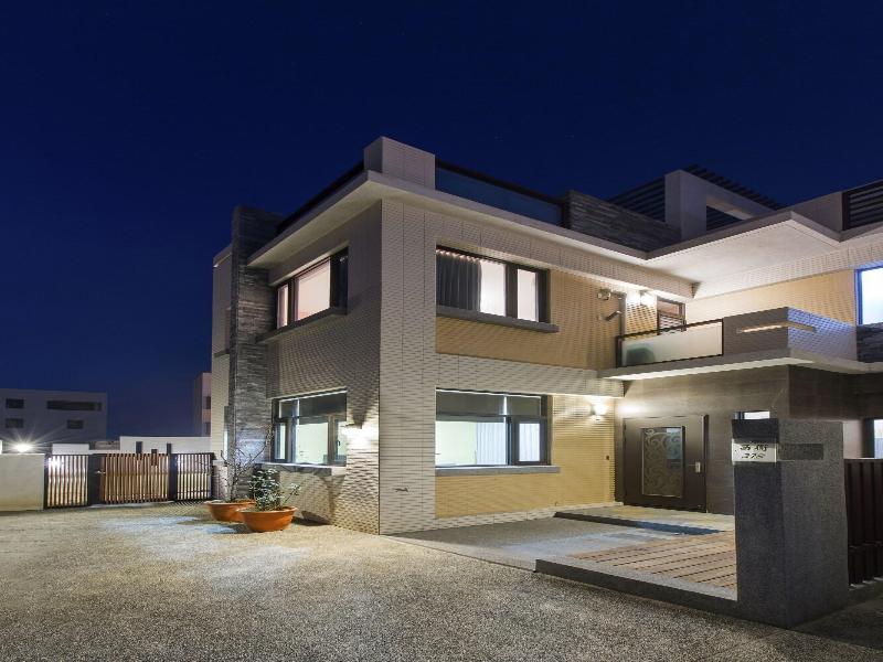 Spring Villa
