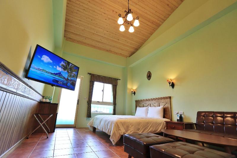 Green Resort image