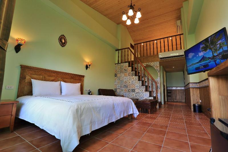 Green Resort image