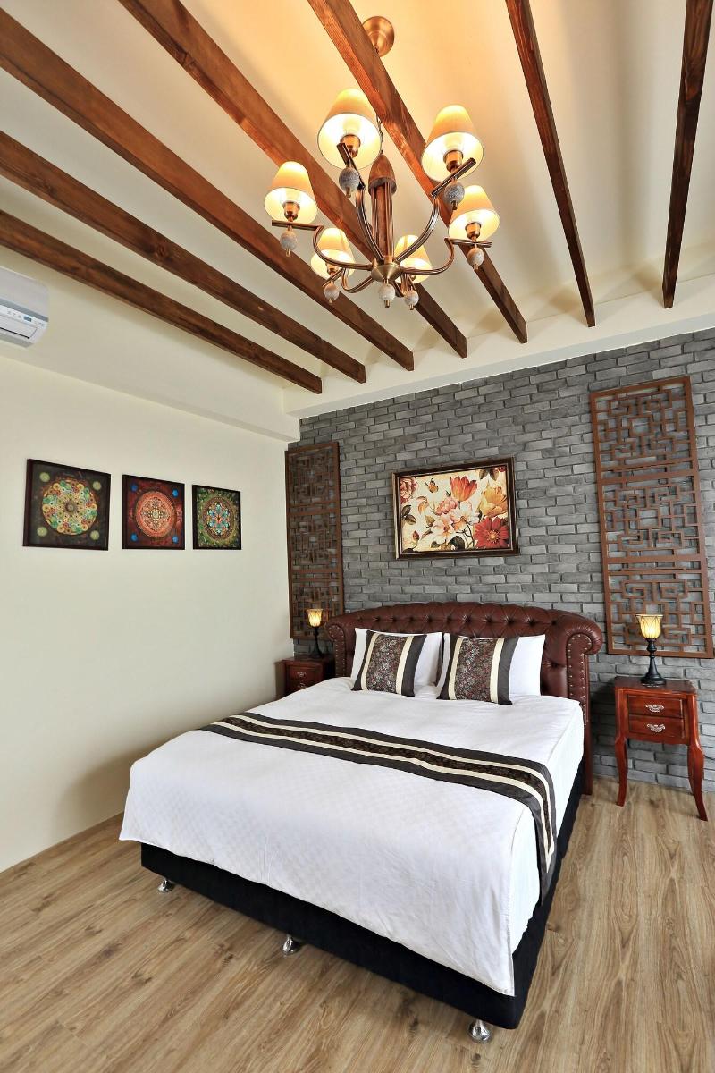 Green Resort image
