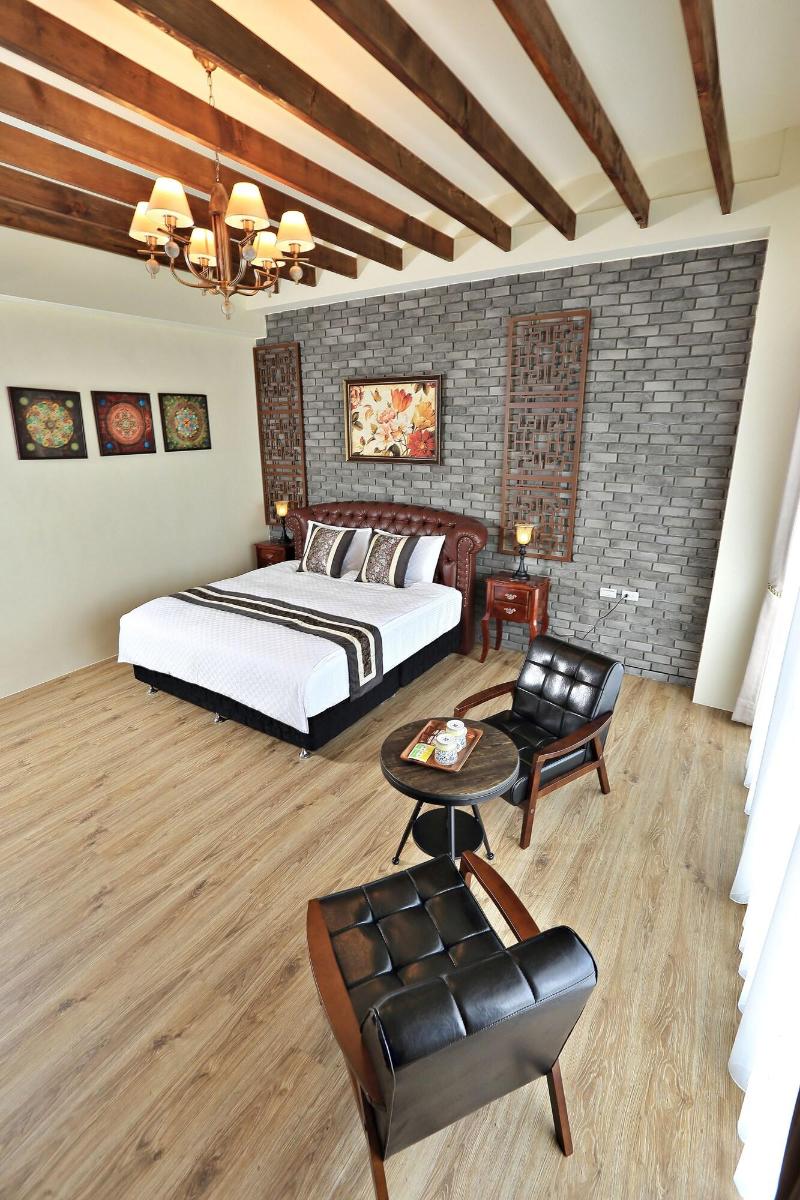 Green Resort image