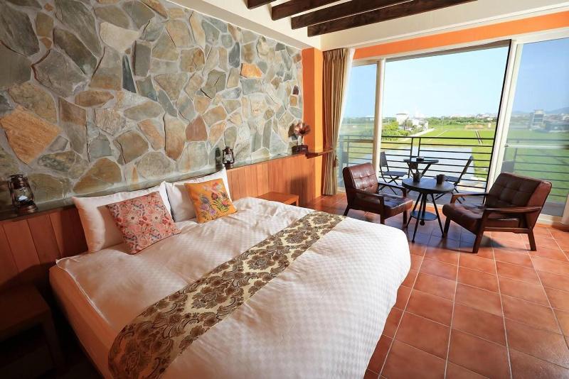 Green Resort image