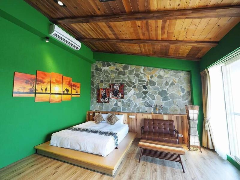 Green Resort image