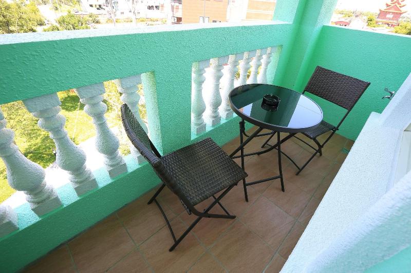 Green Resort image